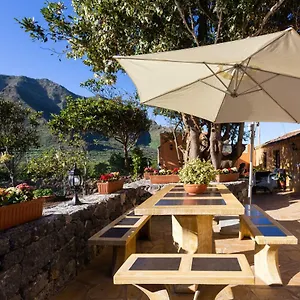 https://home2book-rustic-house-el-palmar.in-canary-islands.com